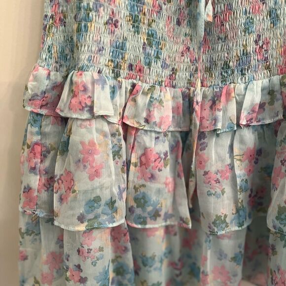 ASTR The Label Floral Smocked Dress - Picture 4 of 16